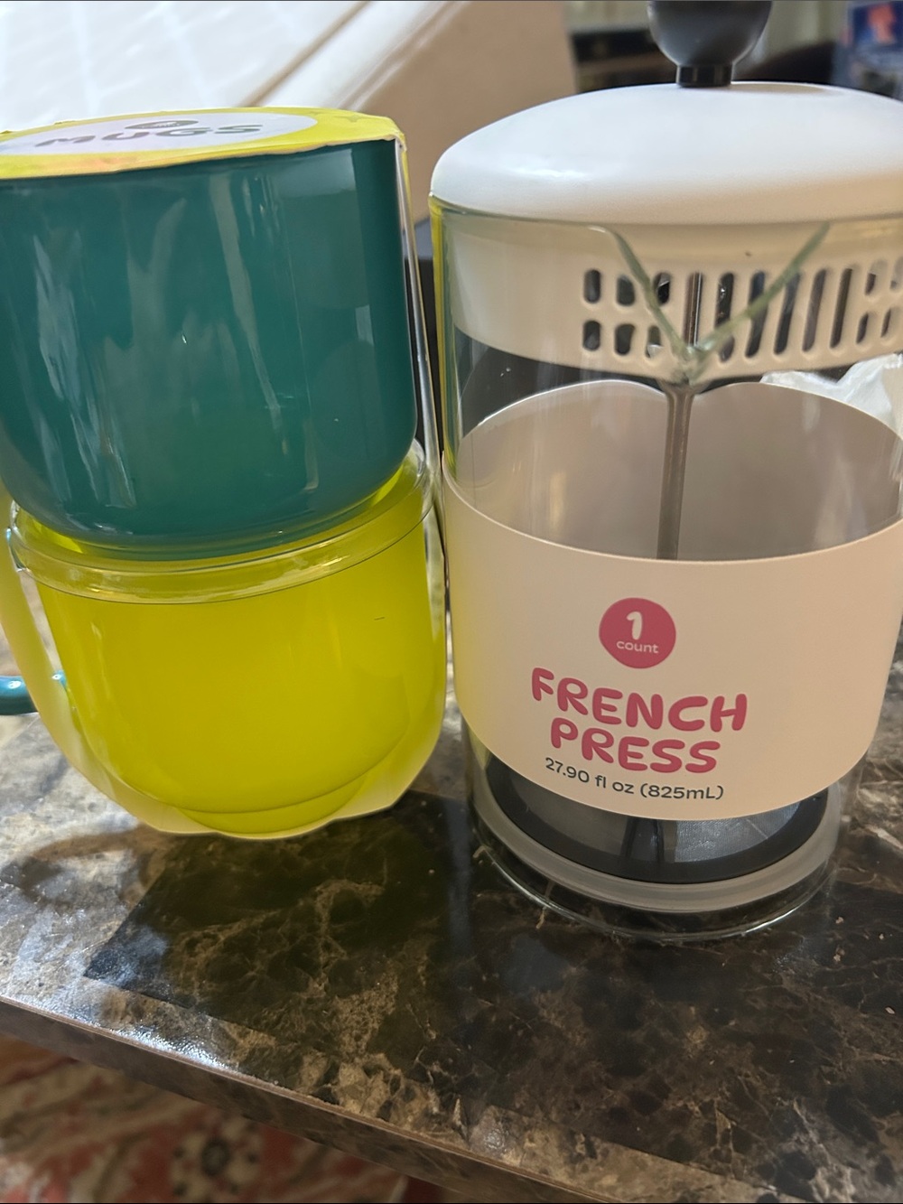 French Press Coffee Maker - White & Clear - Unbranded. 2 mugs